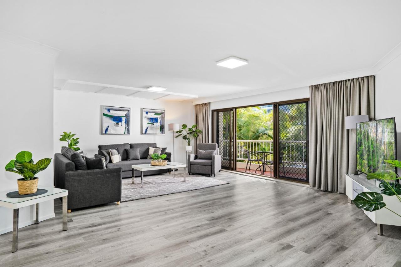 Coco Bella Retreat In Central Surfers - Sleeps 6-8 Gold Coast Extérieur photo