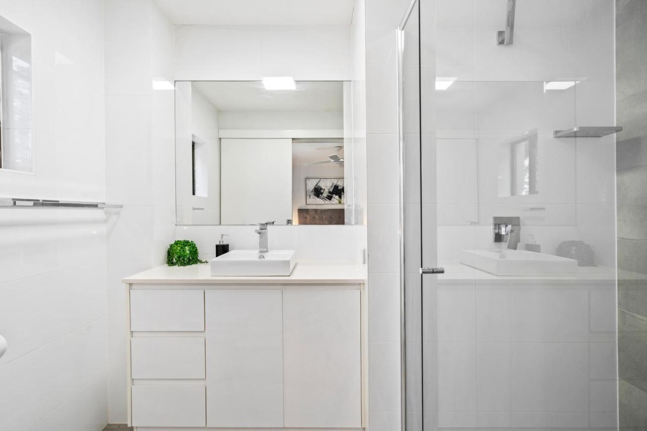 Coco Bella Retreat In Central Surfers - Sleeps 6-8 Gold Coast Extérieur photo